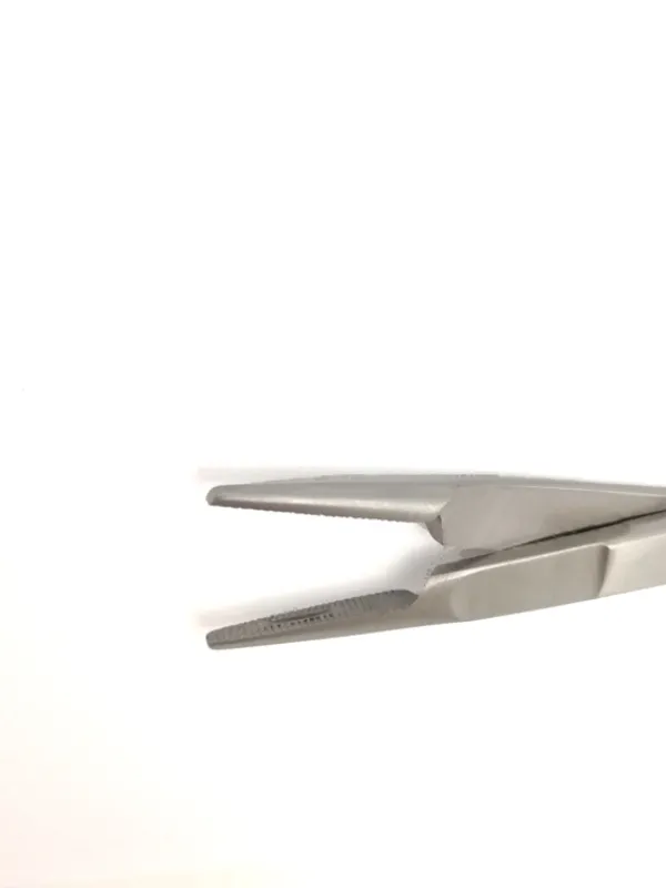olsenhegar_naaldvoerder___2.webp Hospitrix Olsen-Hegar naaldvoerder 14 cm