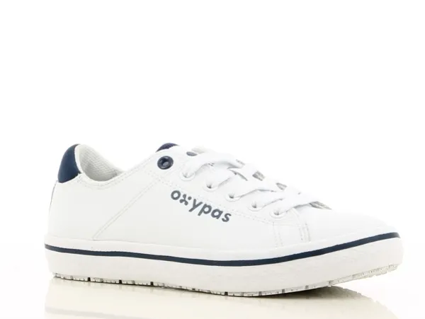 oxypas__safety_jogger_pao_2.webp Safety Jogger / Oxypas Oxypas / Safety Jogger Paola Wit/Navy